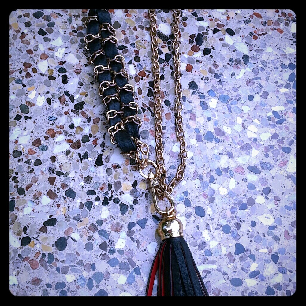 Chink Tresyours necklace and bracelet!